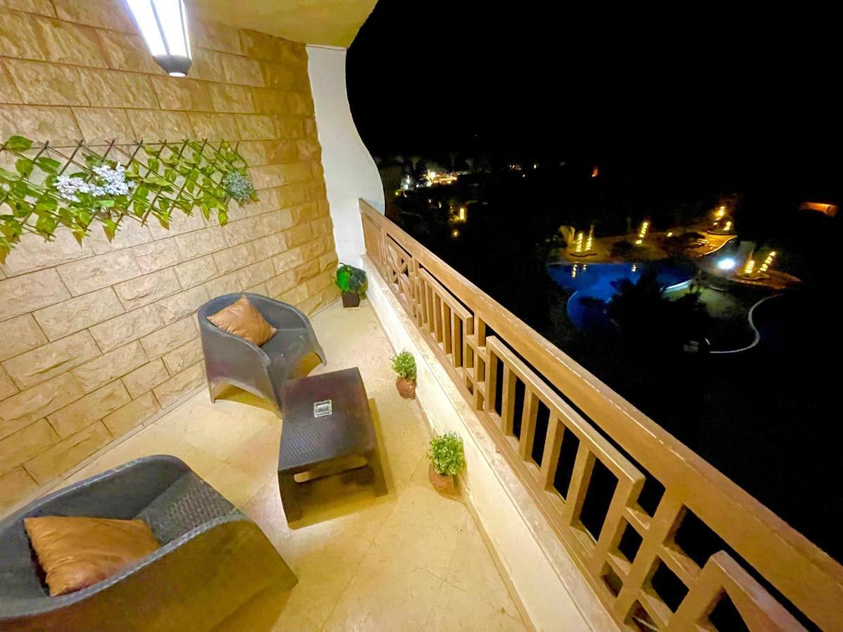Floor Premier View In Red Sea Aparthotel *