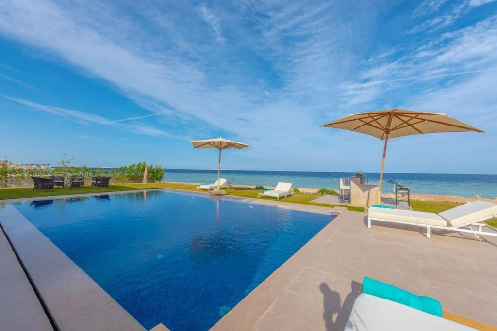 Villa Royal On The