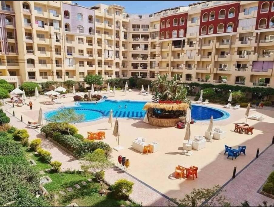 Pool View With Balcony Florenza Hurghada