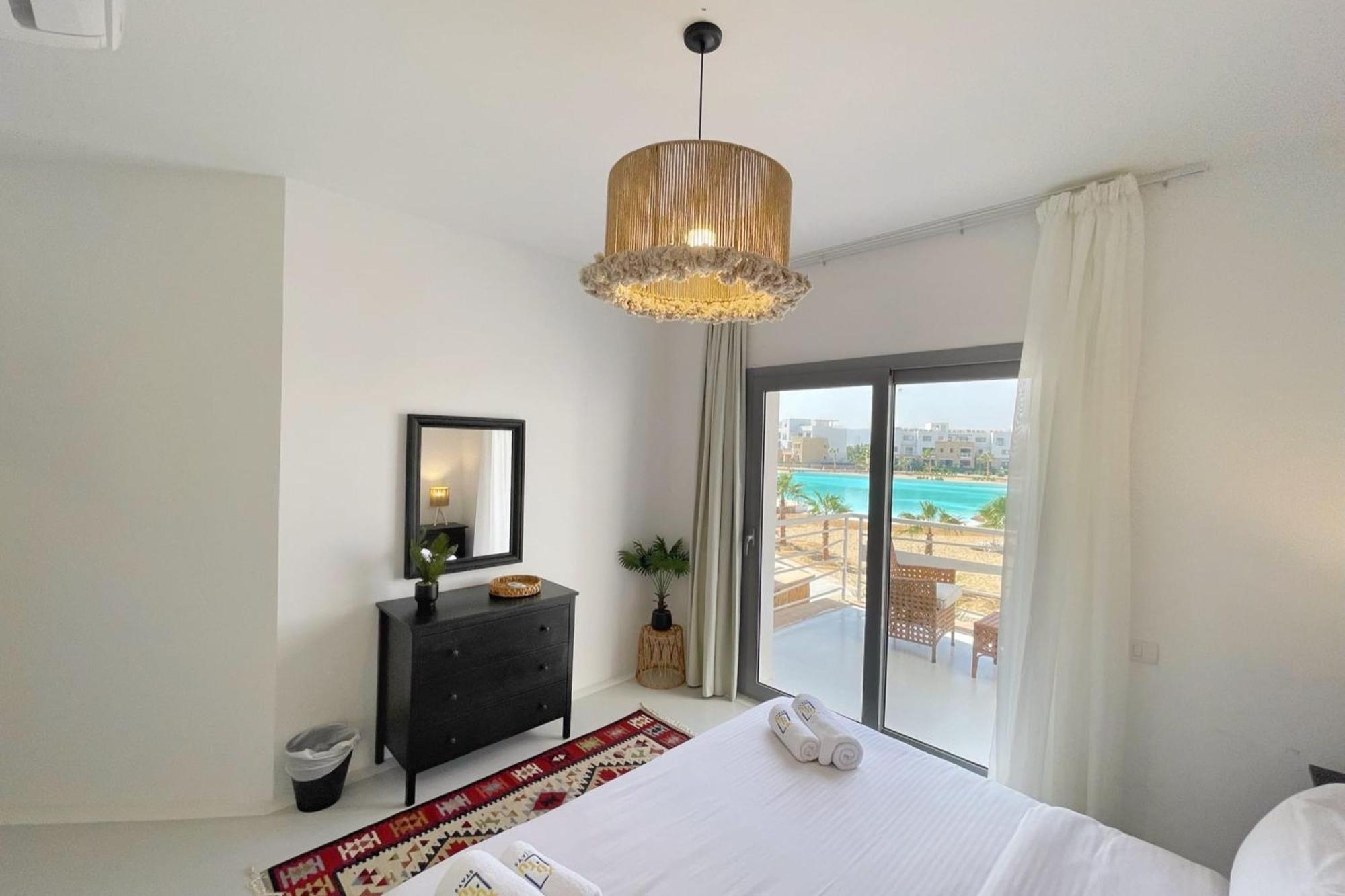 Plain & Pearly 3 Bdr Swan El Gouna Apartment