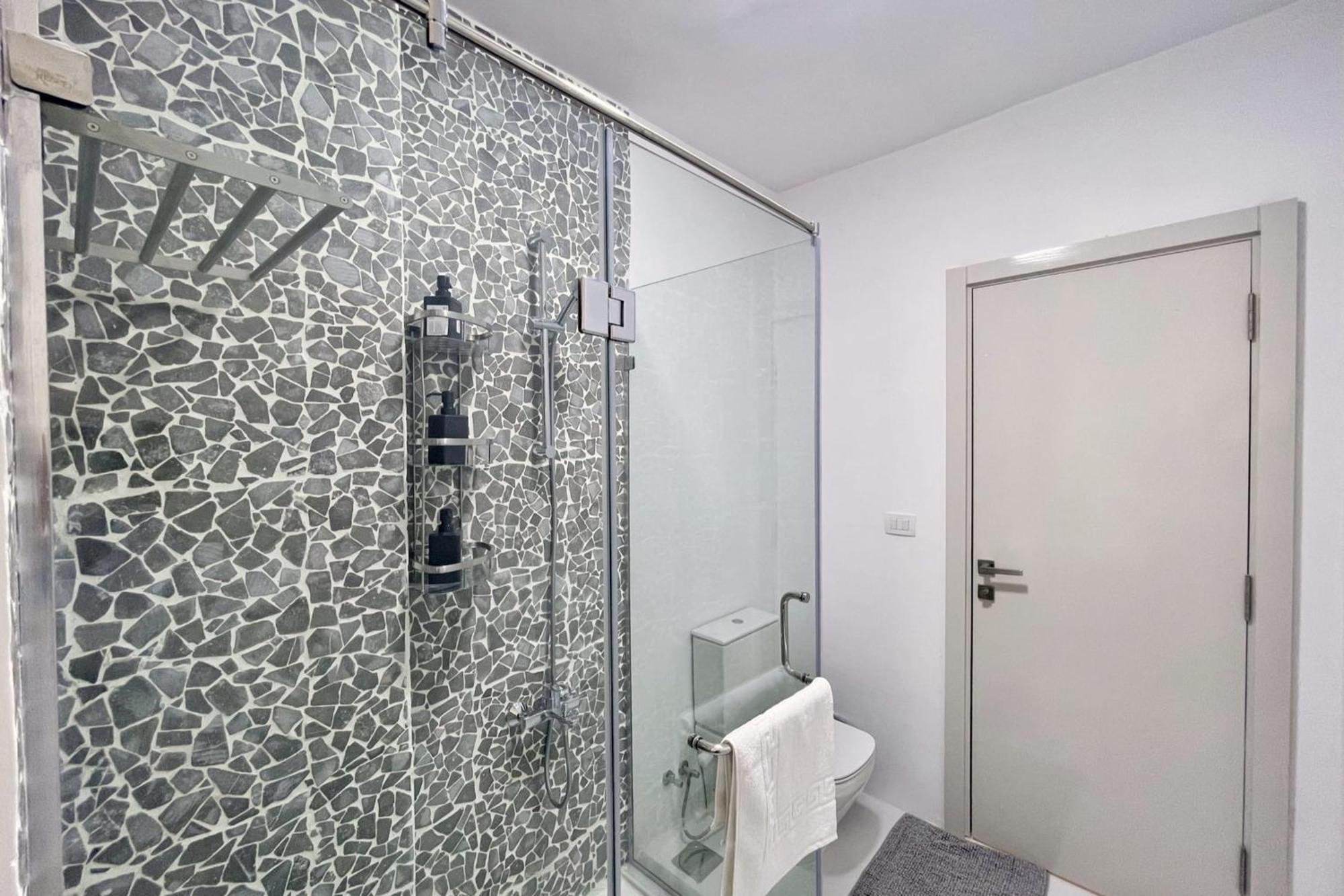Plain & Pearly 3 Bdr Swan El Gouna Apartment *