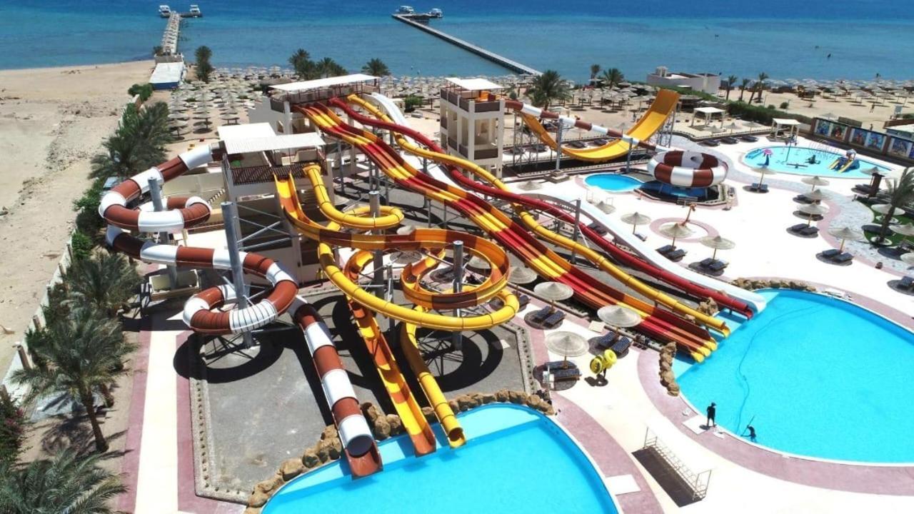 At Karma Aqua 5* Hurghada