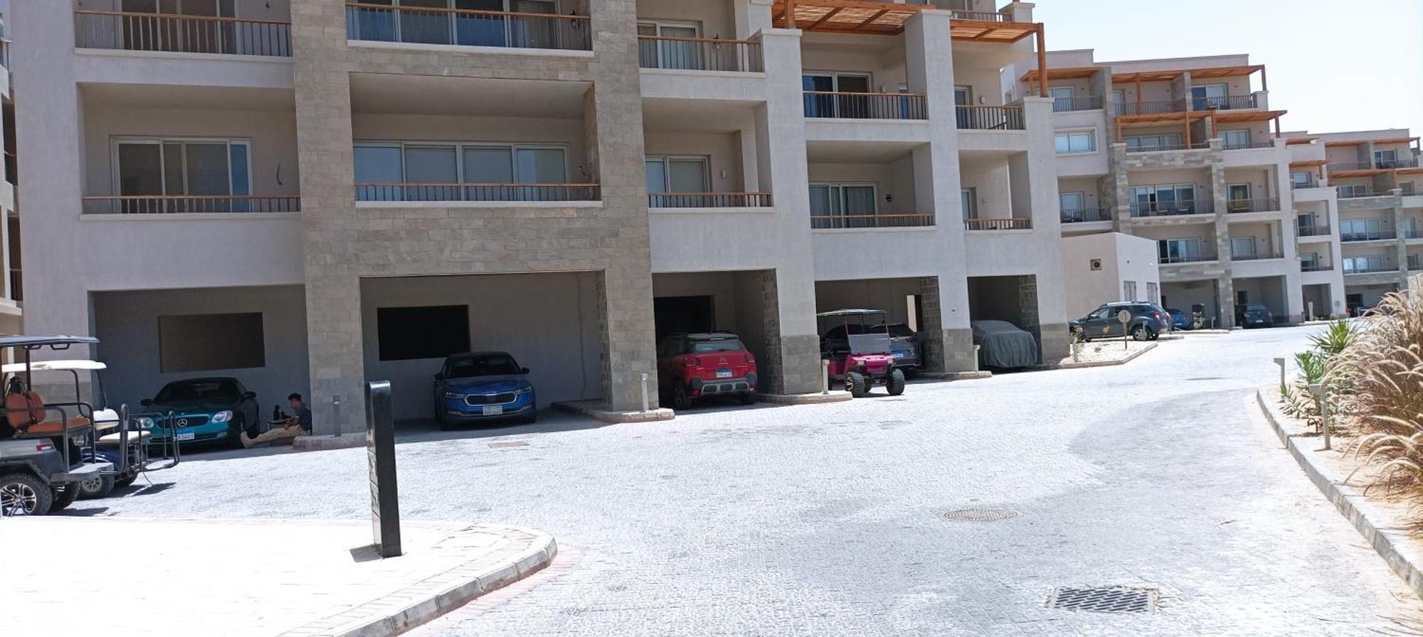 Seafront Amazing View Apartment Hurghada