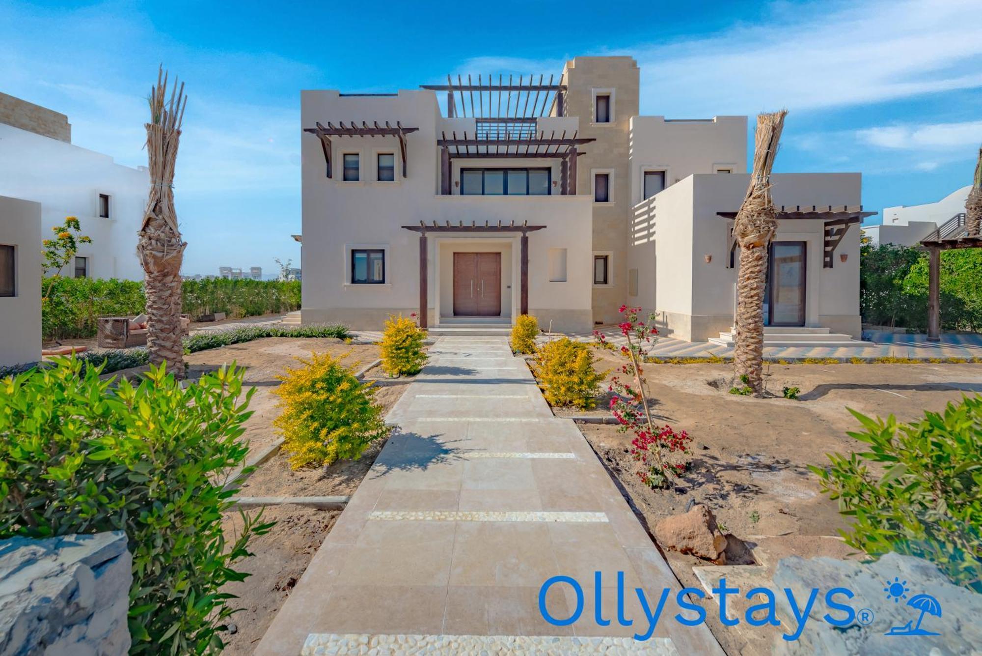Villa Ollystays Ancient Sands 4 Bedroom Heated Pool