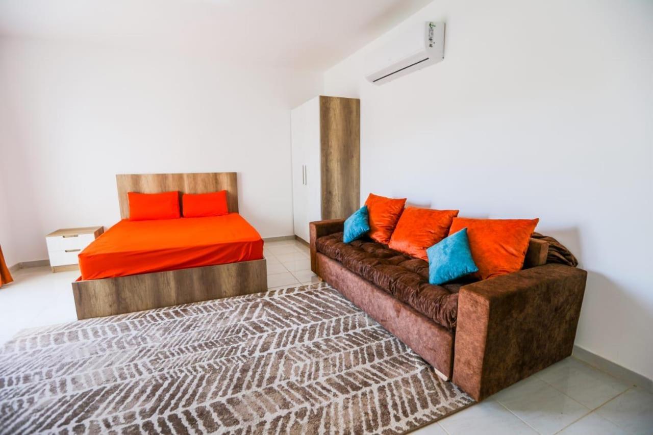 La Bonita Compound Apartment
