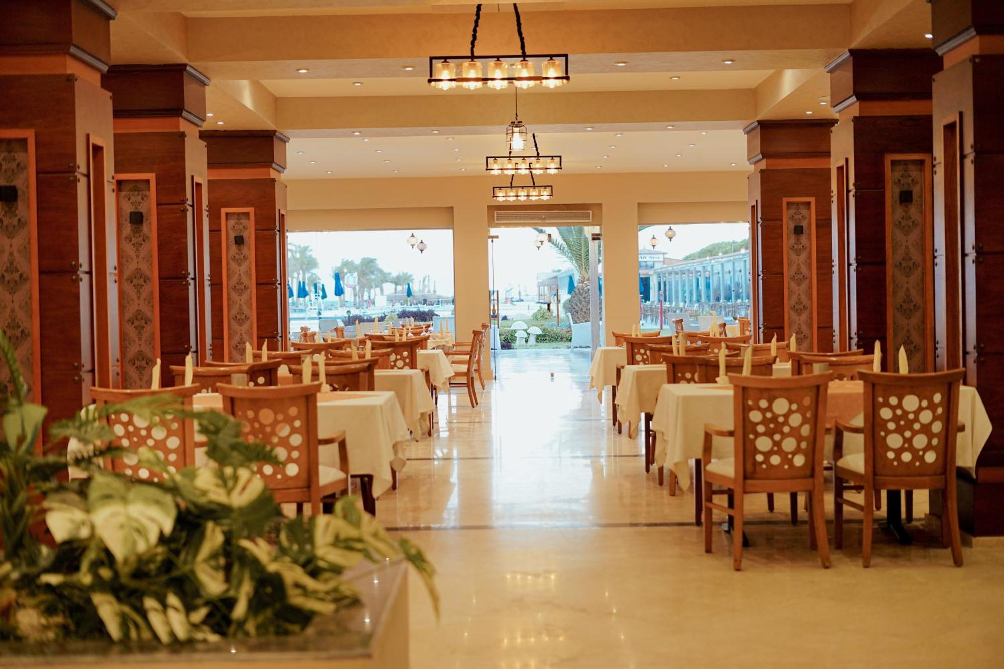 Gravity Hotel & Aqua Park Hurghada Families And Couples Only 5* Hurghada