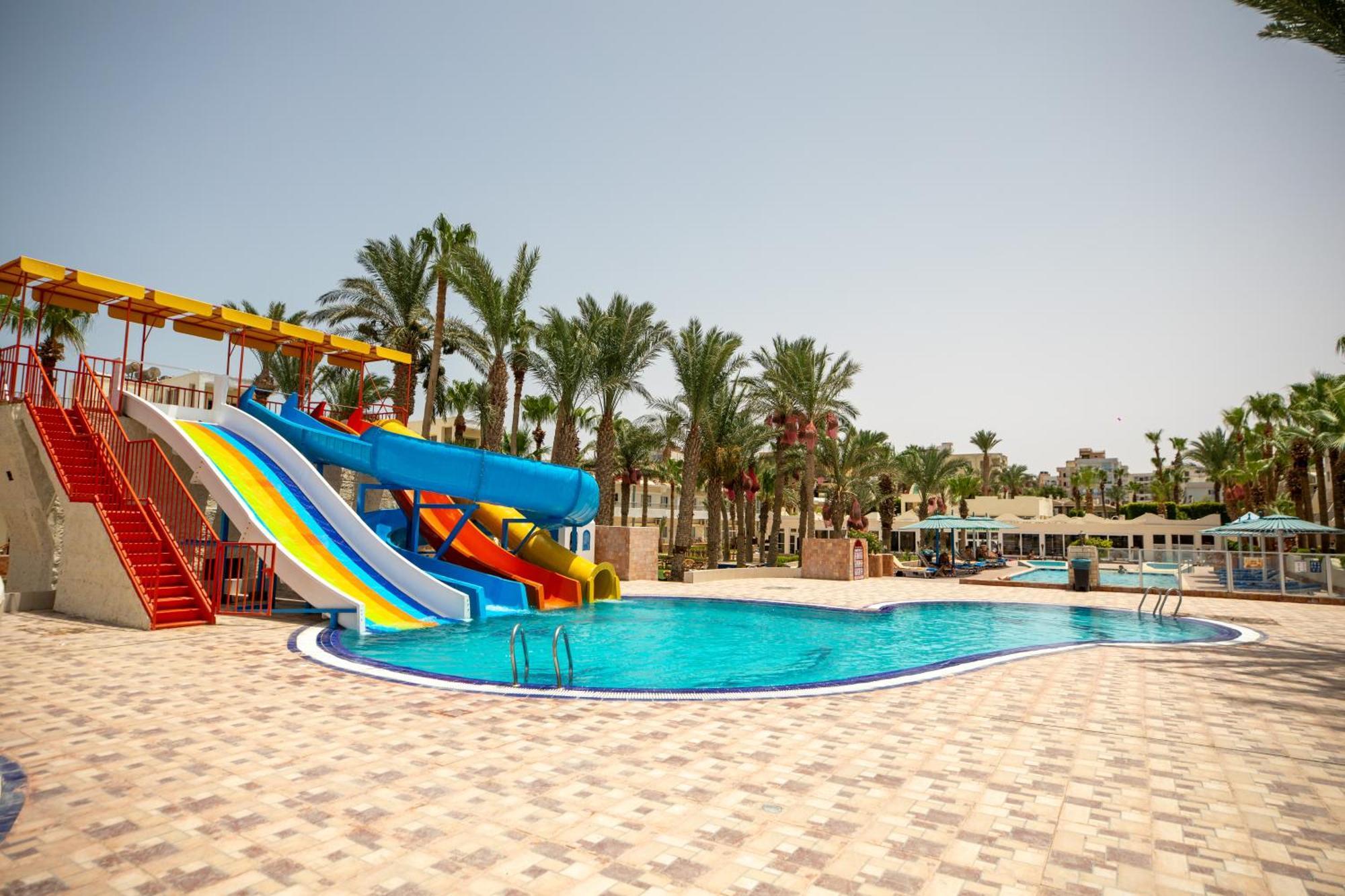 Resort Empire Aqua Park
