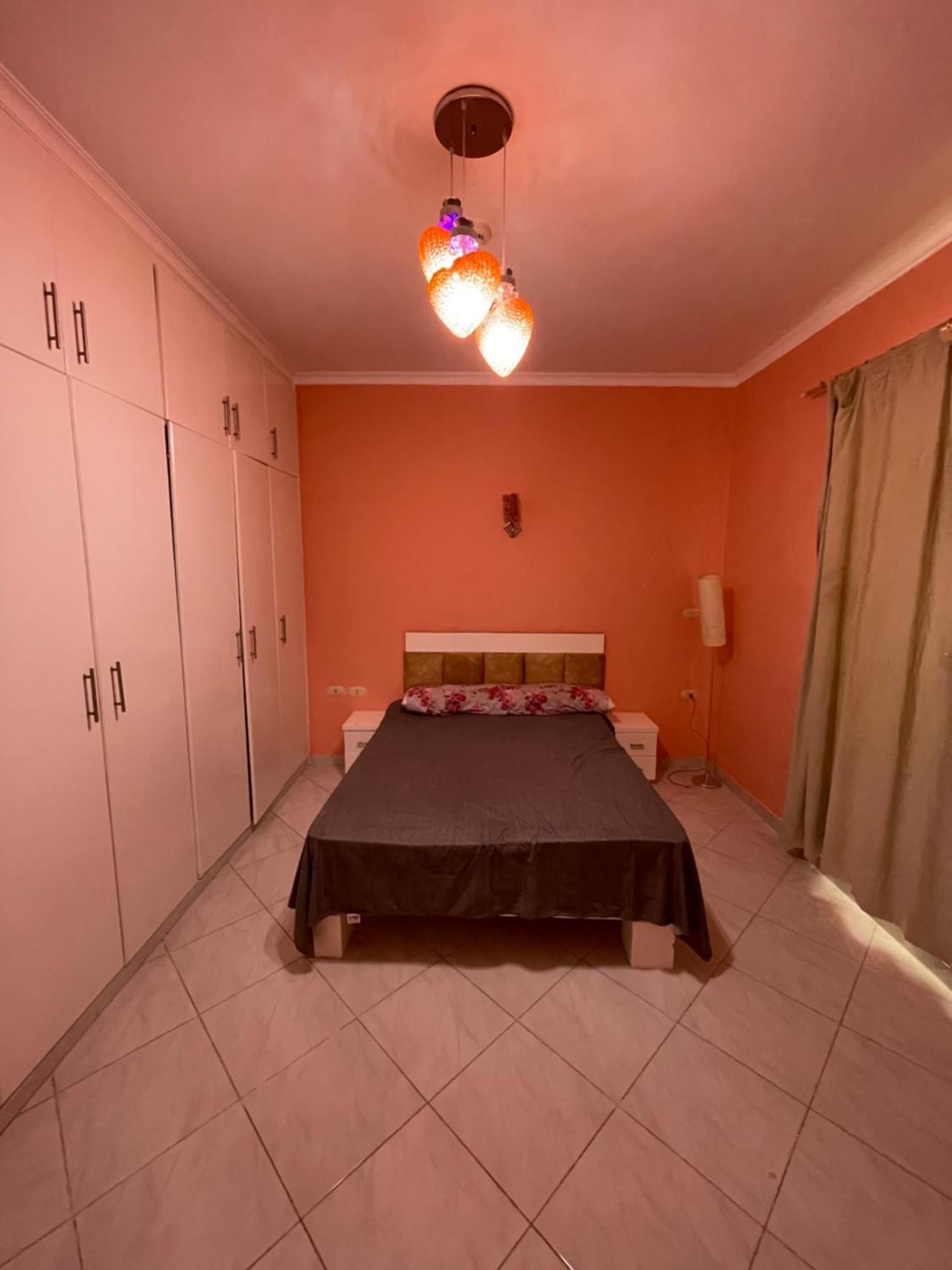 Apartamento Two Bedroom *