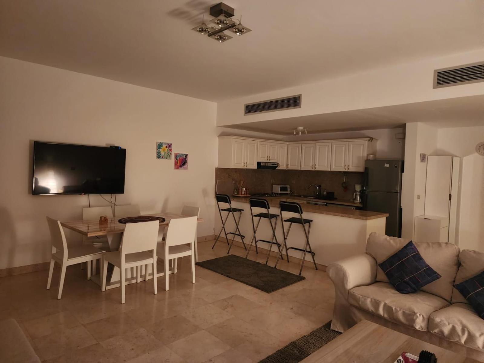 Apartment Elgouna - Directly To The Marina *