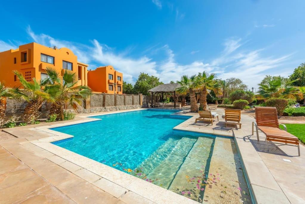 Ferienhaus Gorgeous 3br Townhouse In South Marina. Pool View Hurghada