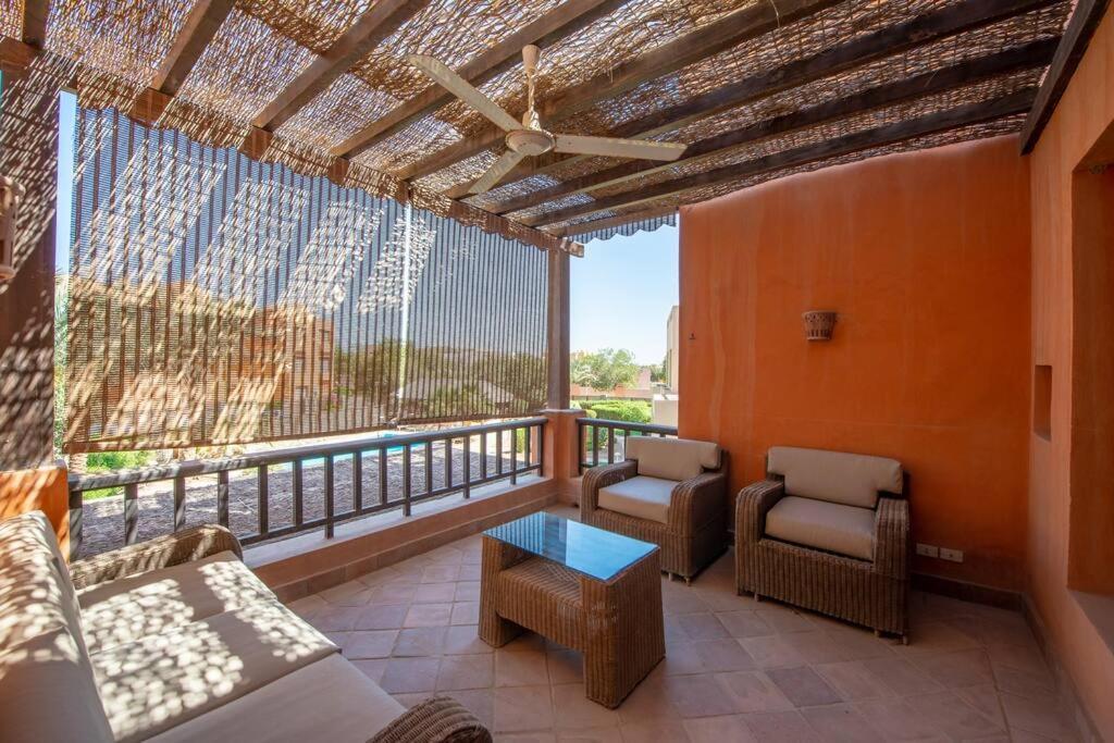 Ferienhaus Gorgeous 3br Townhouse In South Marina. Pool View *