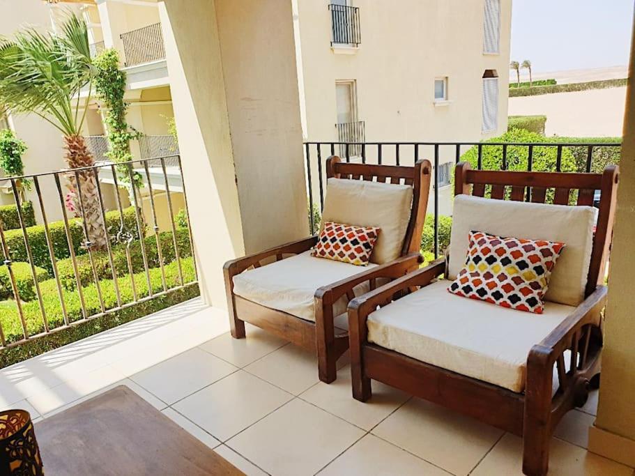 Stunning Pool View 1bed Private Access, Veranda Sahl Hasheesh Apartment