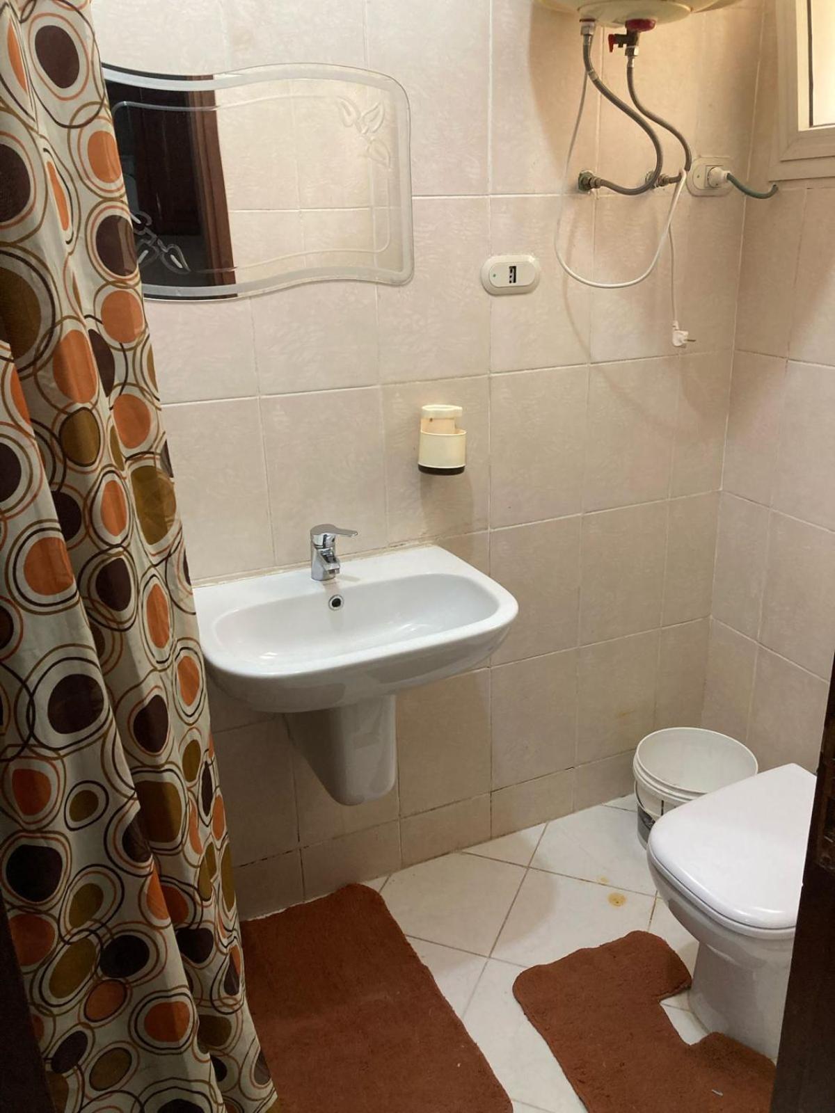 Mc- Ground Floor With Garden Apartment