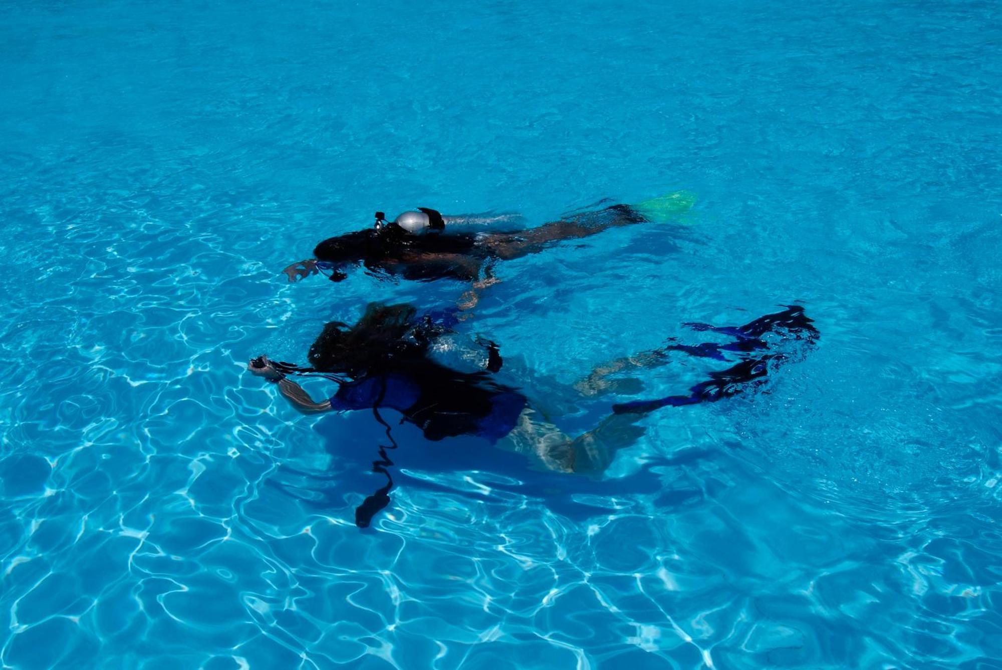 Resort Hawaii Riviera Aqua Park - Families And Couples Only