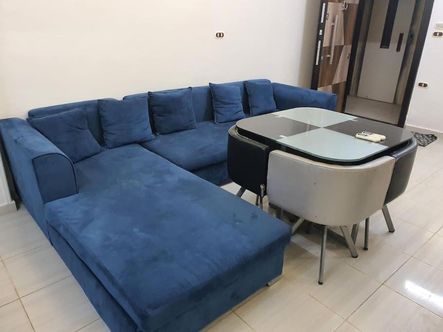 Center Apartment *