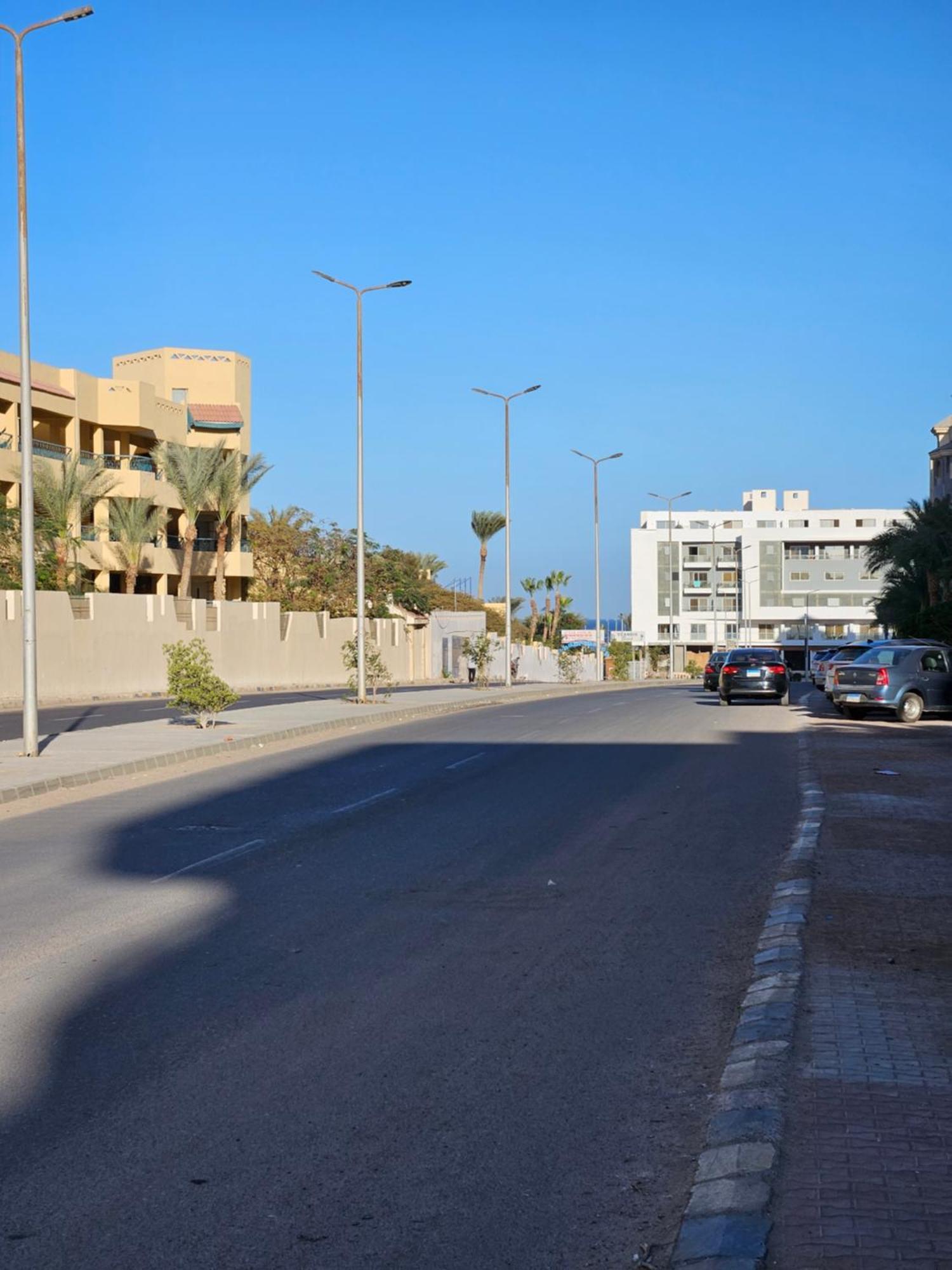 Apartment Pool View With Wi-fi, Smart Tv, 3 Pools & Access Hurghada