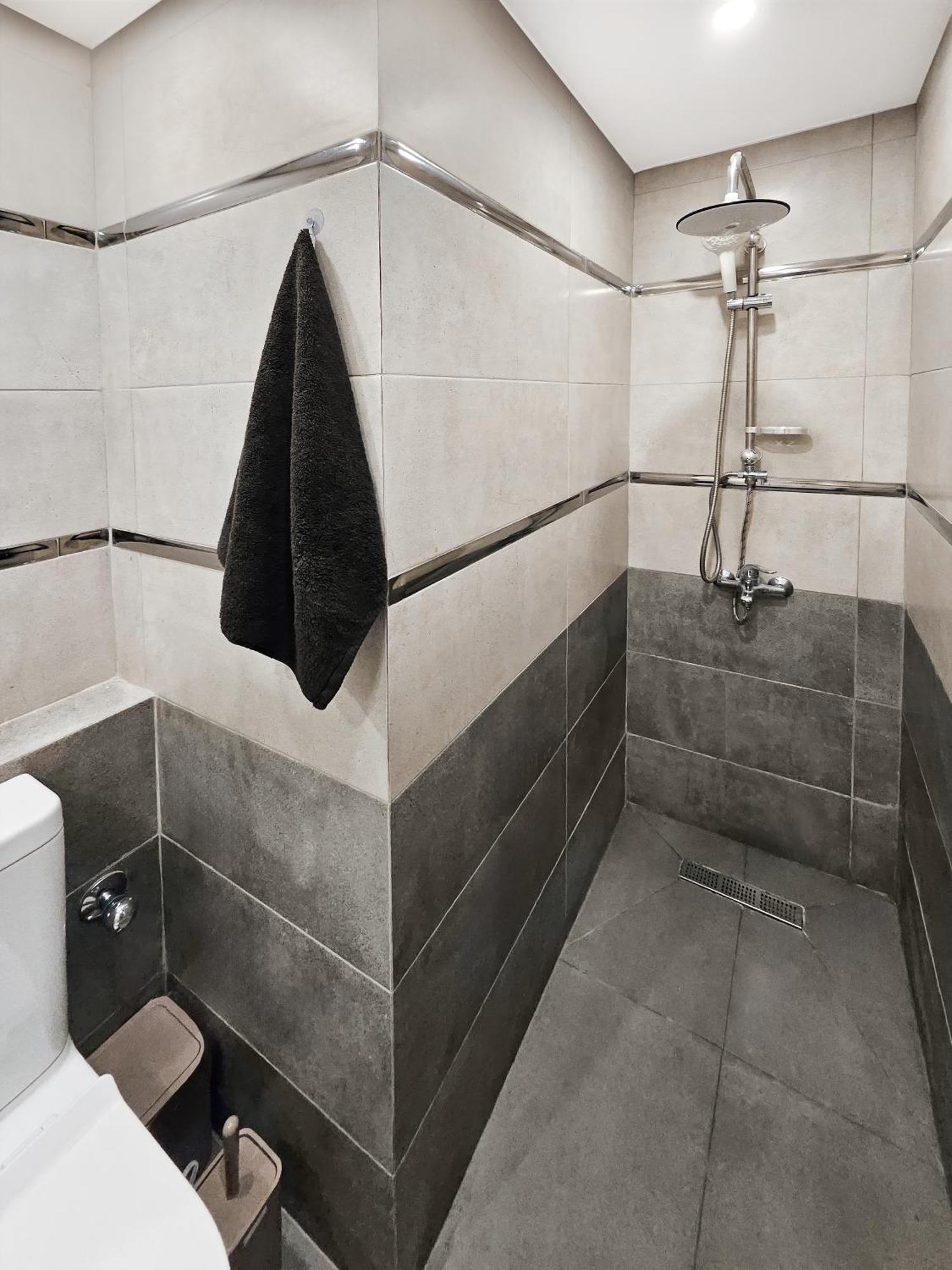 Apartment Pool View With Wi-fi, Smart Tv, 3 Pools & Access