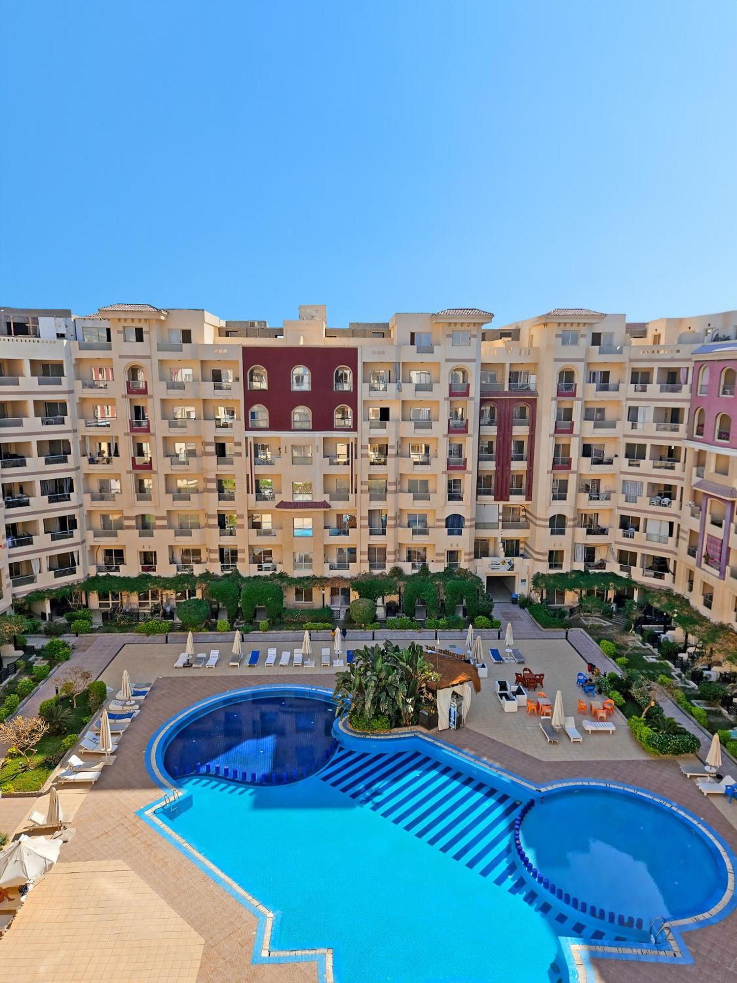 Pool View With Wi-fi, Smart Tv, 3 Pools & Access Apartment