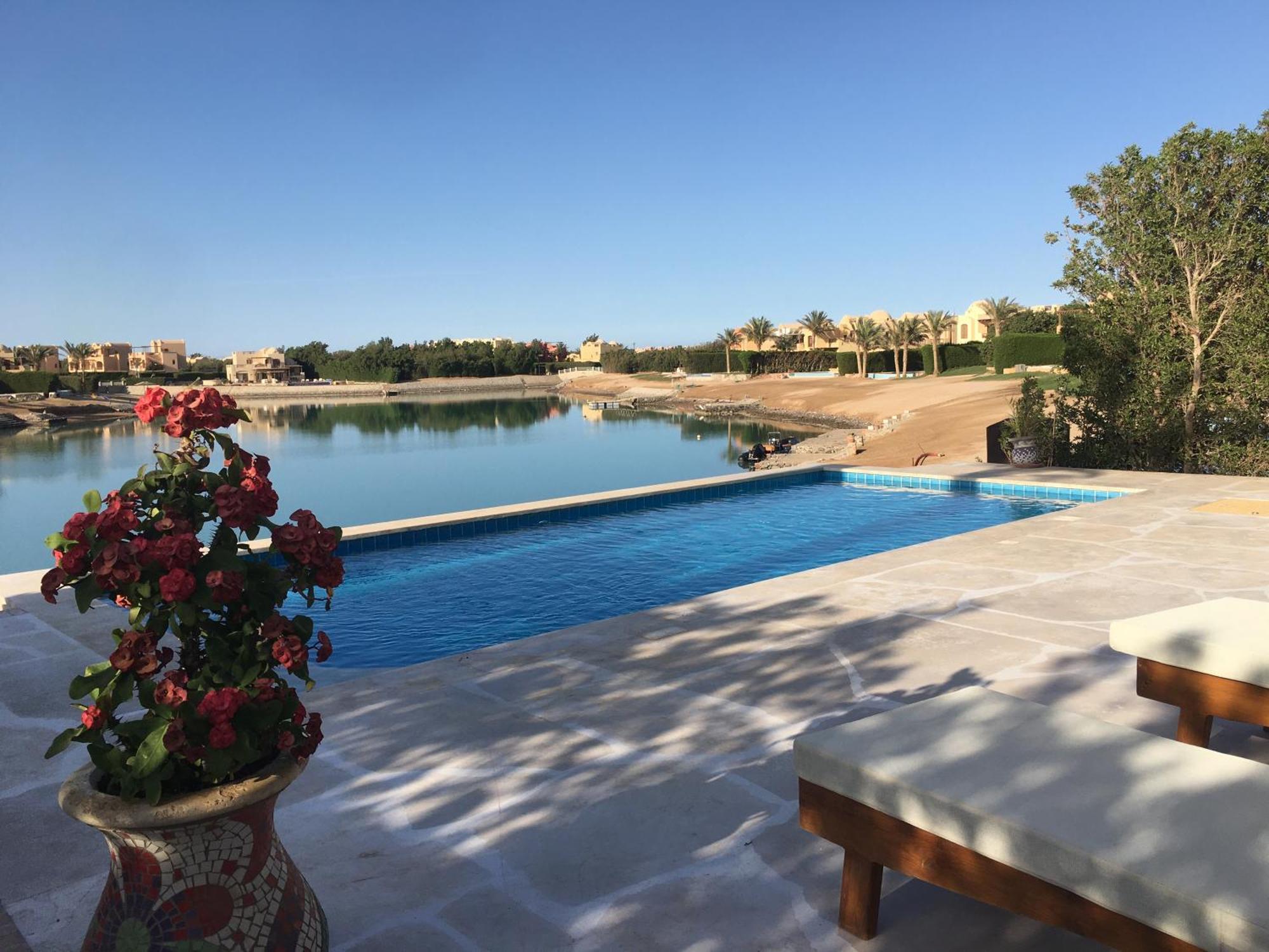 Charming Lagoon With Pool Egyptian Style -sabina 117 *