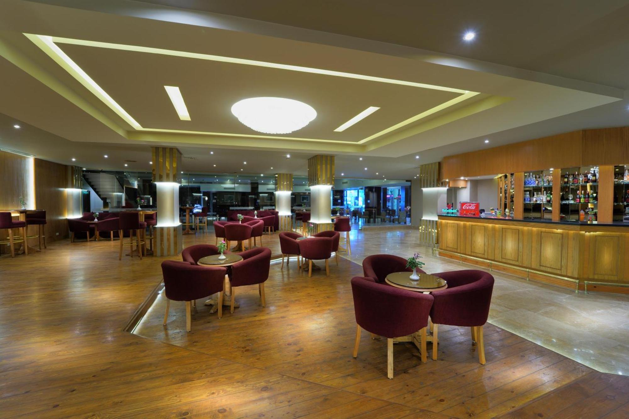 Zya Regina And Aqua Park Resort 4*