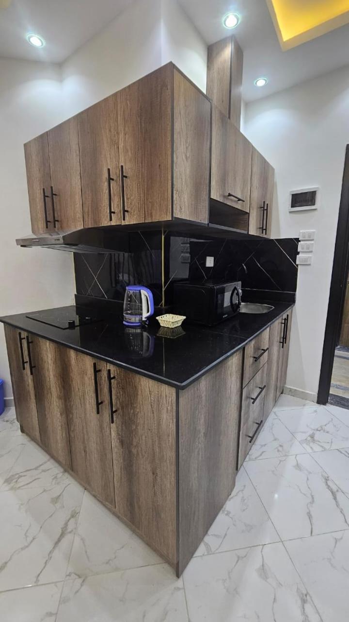 Appartement Cozy Beachfront In Al Ahyaa Suitable For A Family With Children