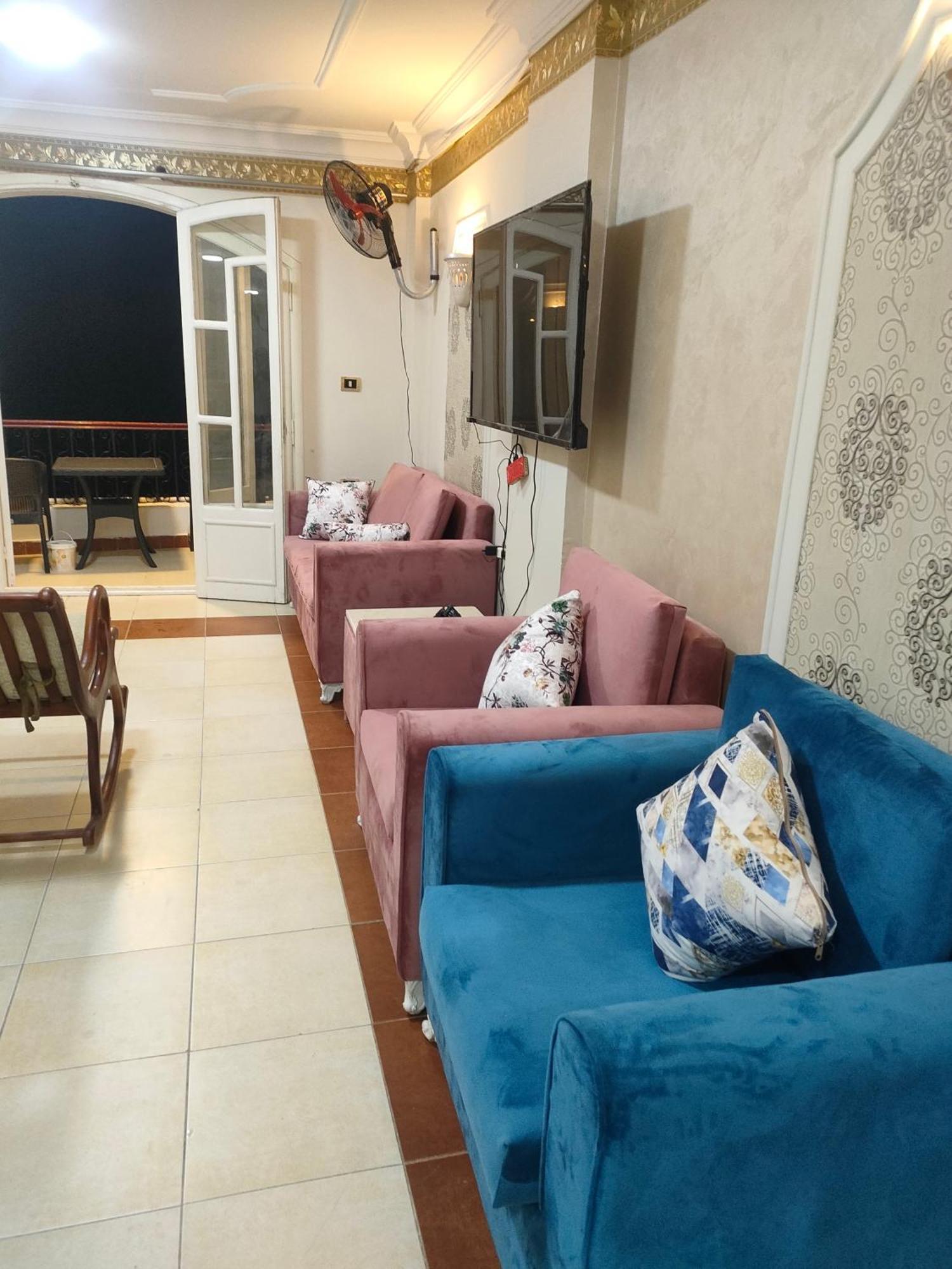 شقه فندقيه علي البحر Apartamento Hurghada