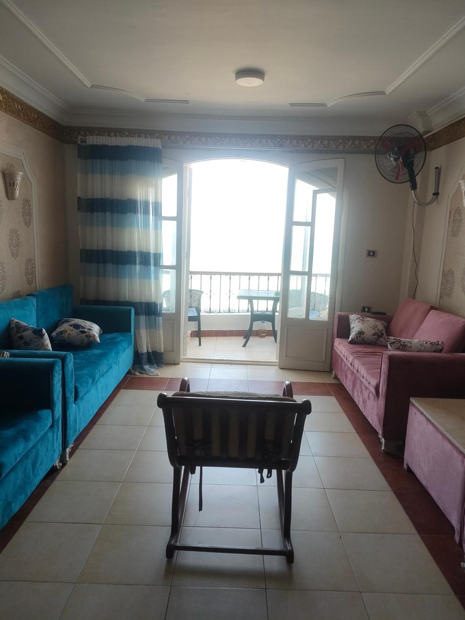 شقه فندقيه علي البحر Apartamento