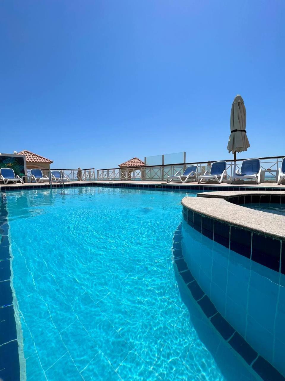 Luxurious Heart Flat Hurghada