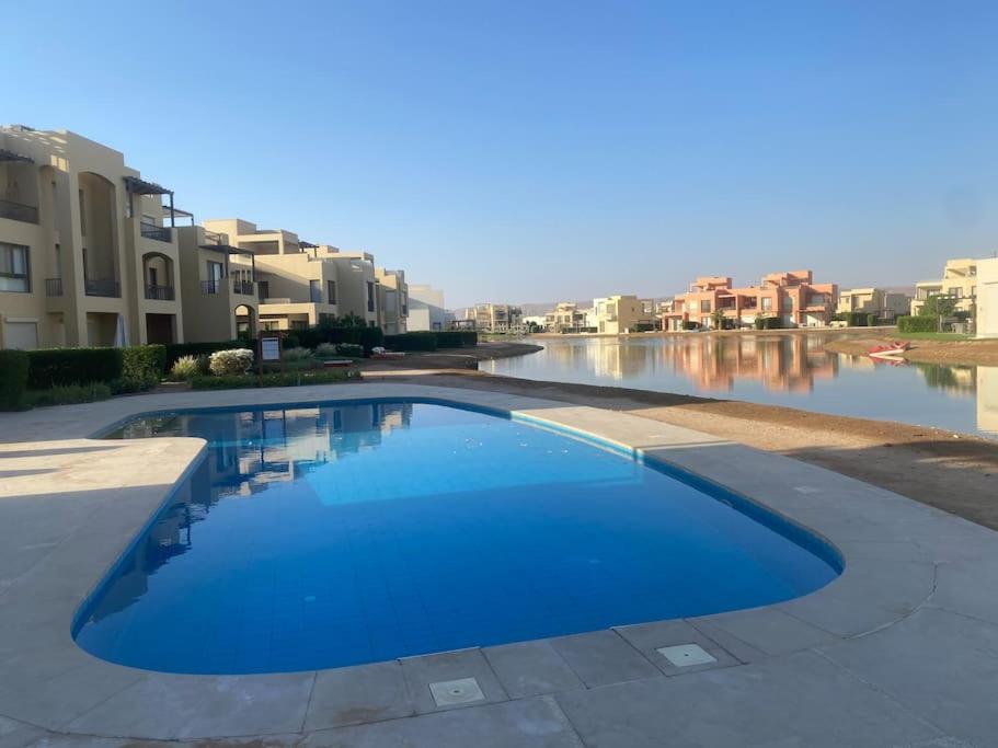 Sunset Haven In Tawila Townhouse Ferienhaus
