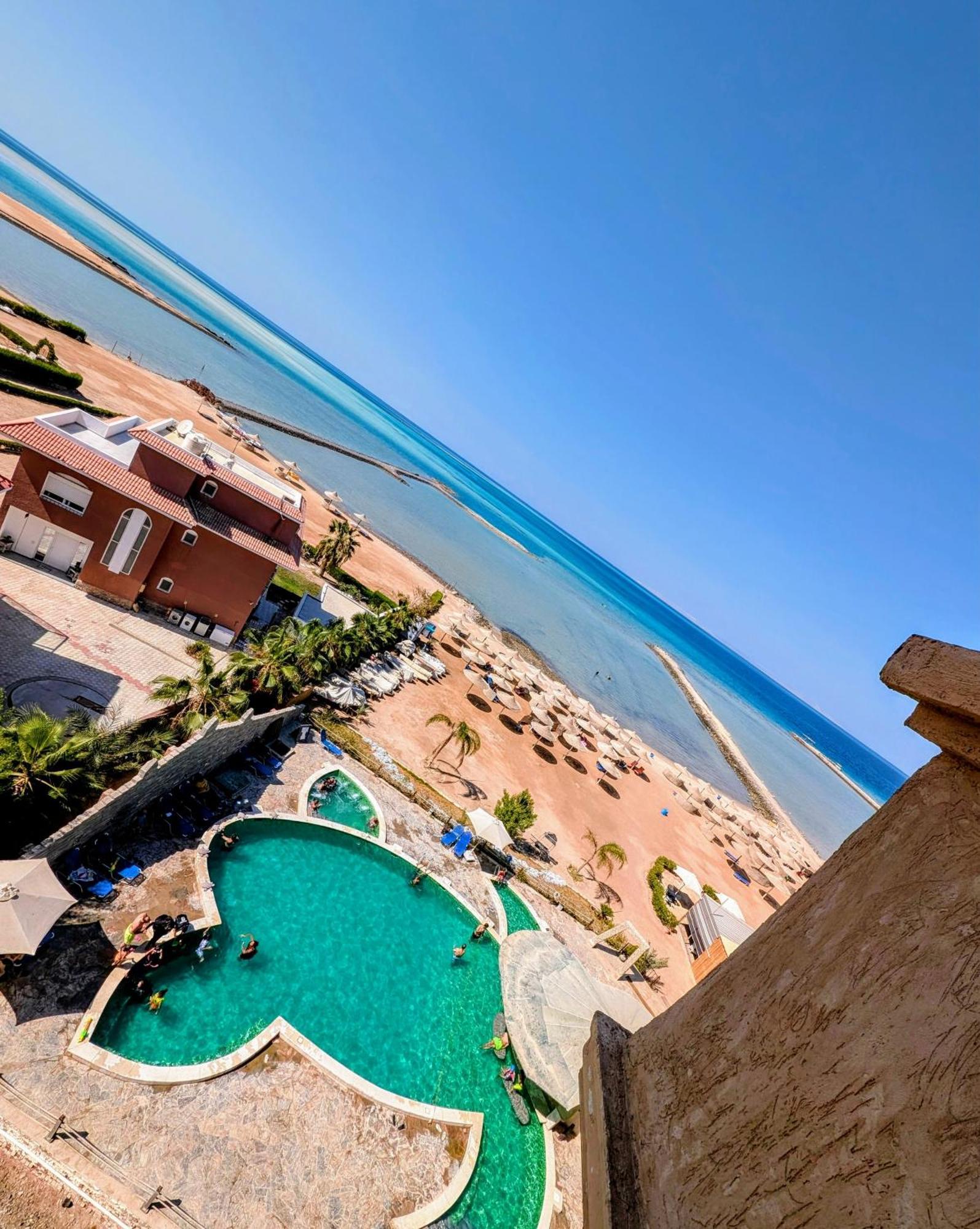 Nistkaestchen In Apartment Hurghada