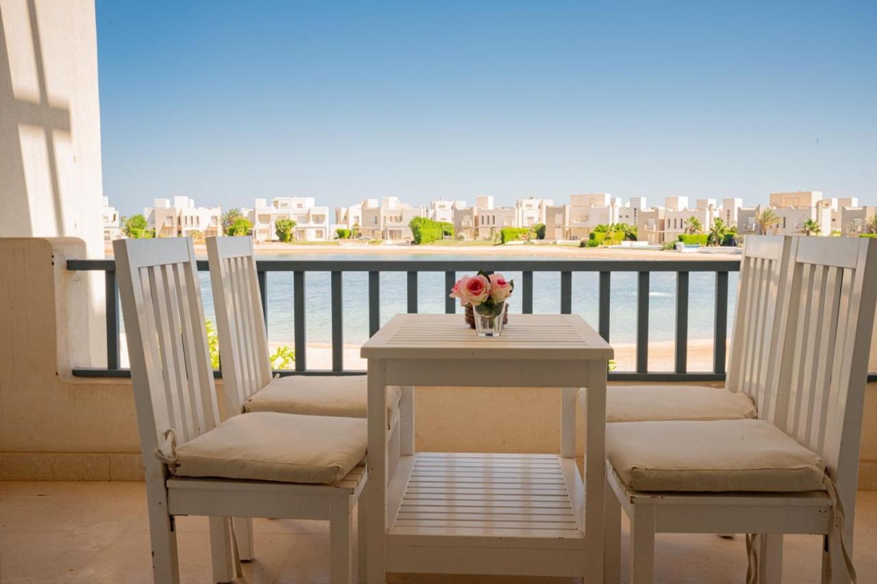Apartment Nayah Stays, Joubal Lagoons Flowery