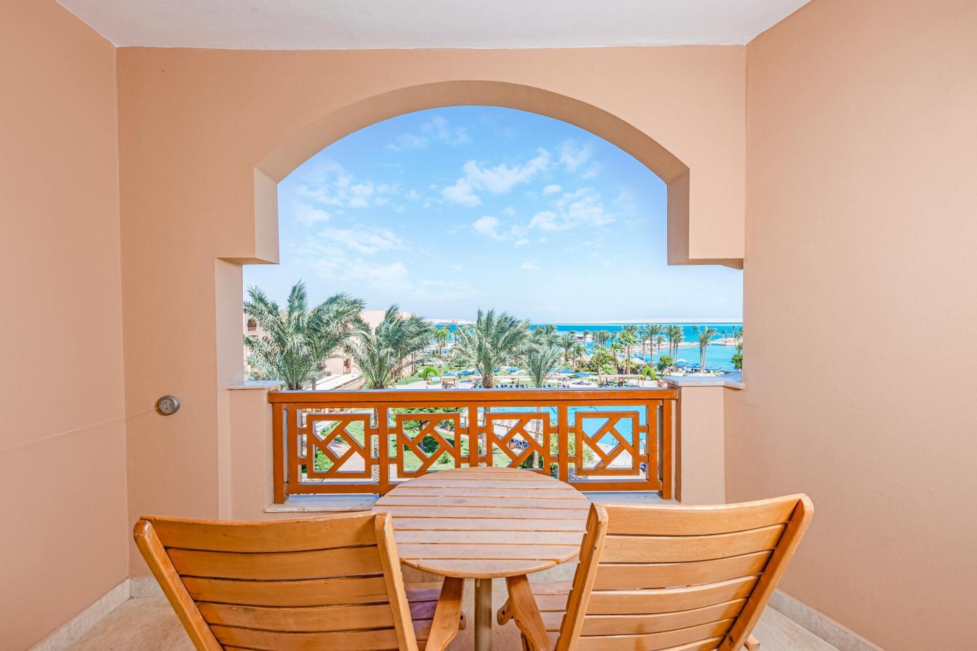 Continental Resort 5*