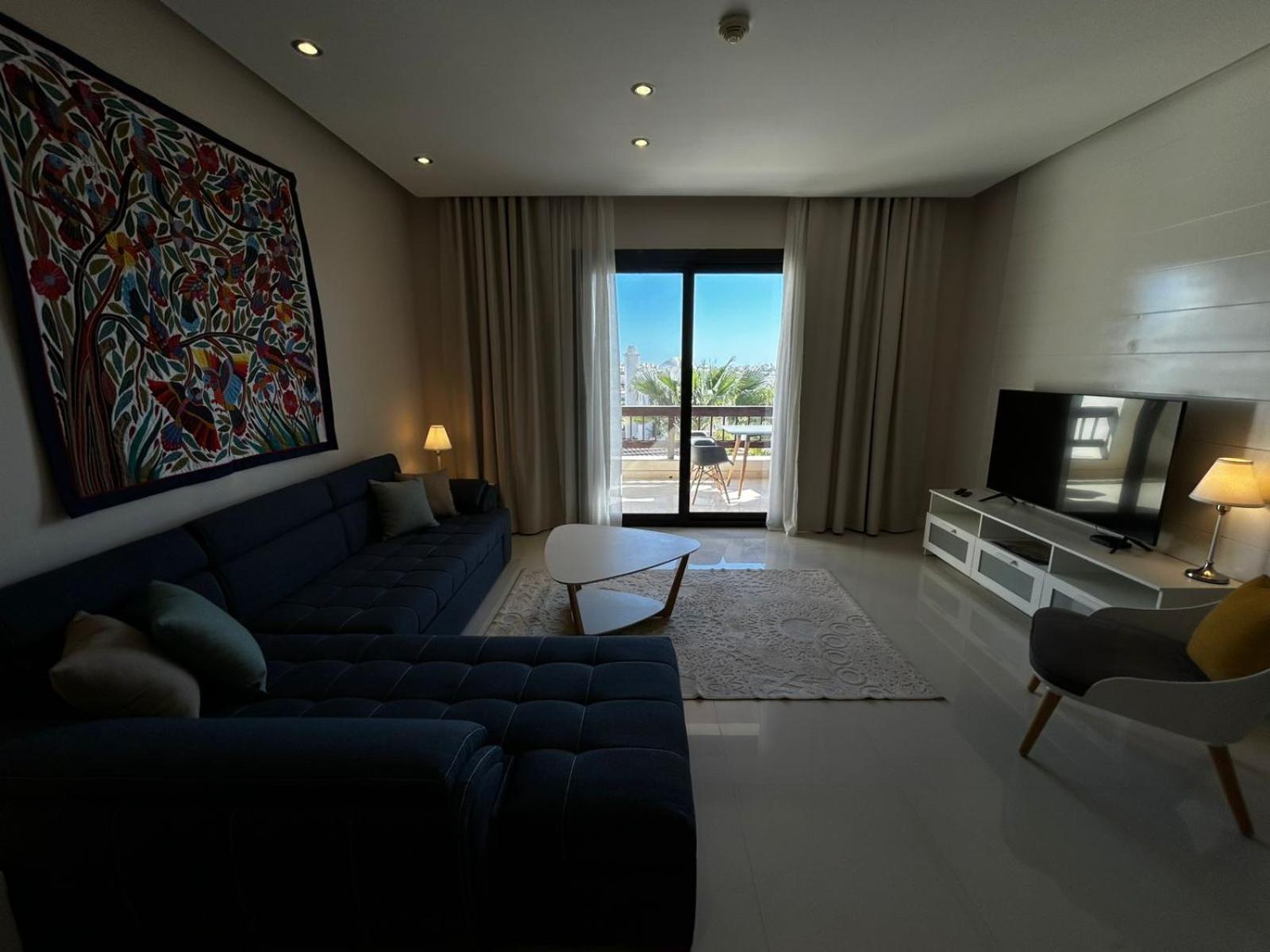 Apartment Luxury Ancient Stands One Bedroom