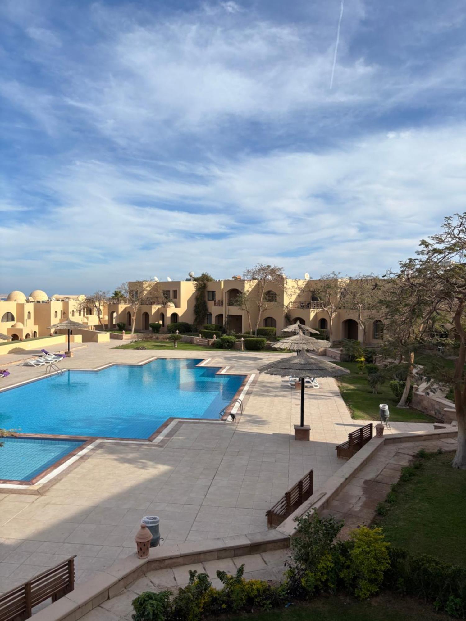 With Private & Pool Apartment *