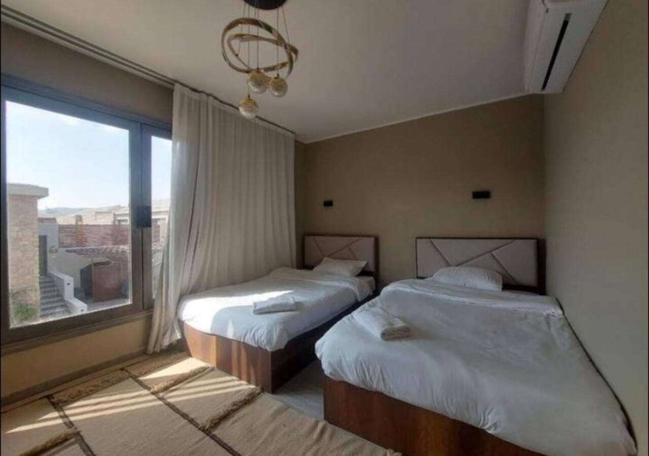 3 Bedrooms Bali Br C1-d With Private Pool At Bali Apartment