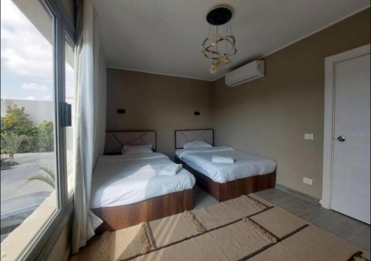 3 Bedrooms Bali Br C1-d With Private Pool At Bali Apartment *