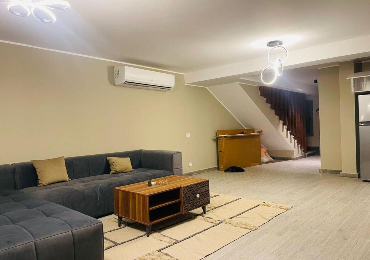 3 Bedrooms Bali Br C1-d With Private Pool At Bali Apartment *