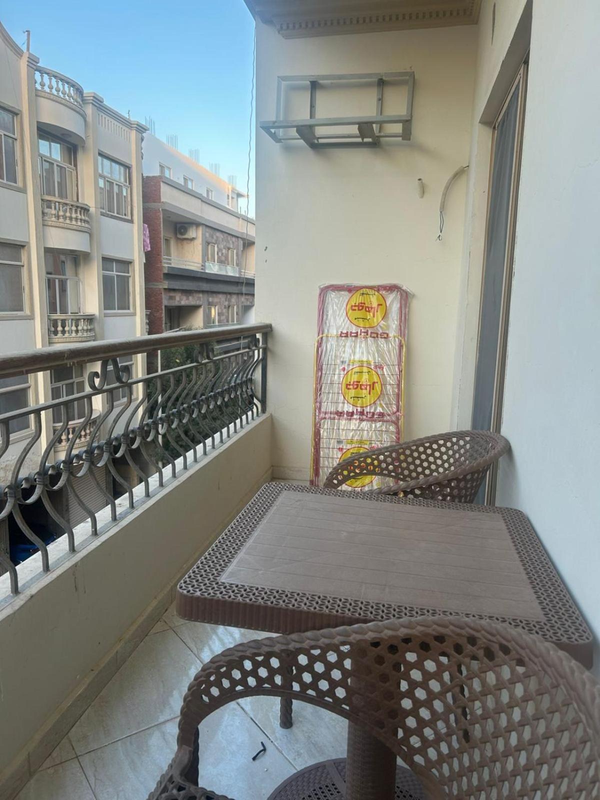 H&h Twin Apartment
