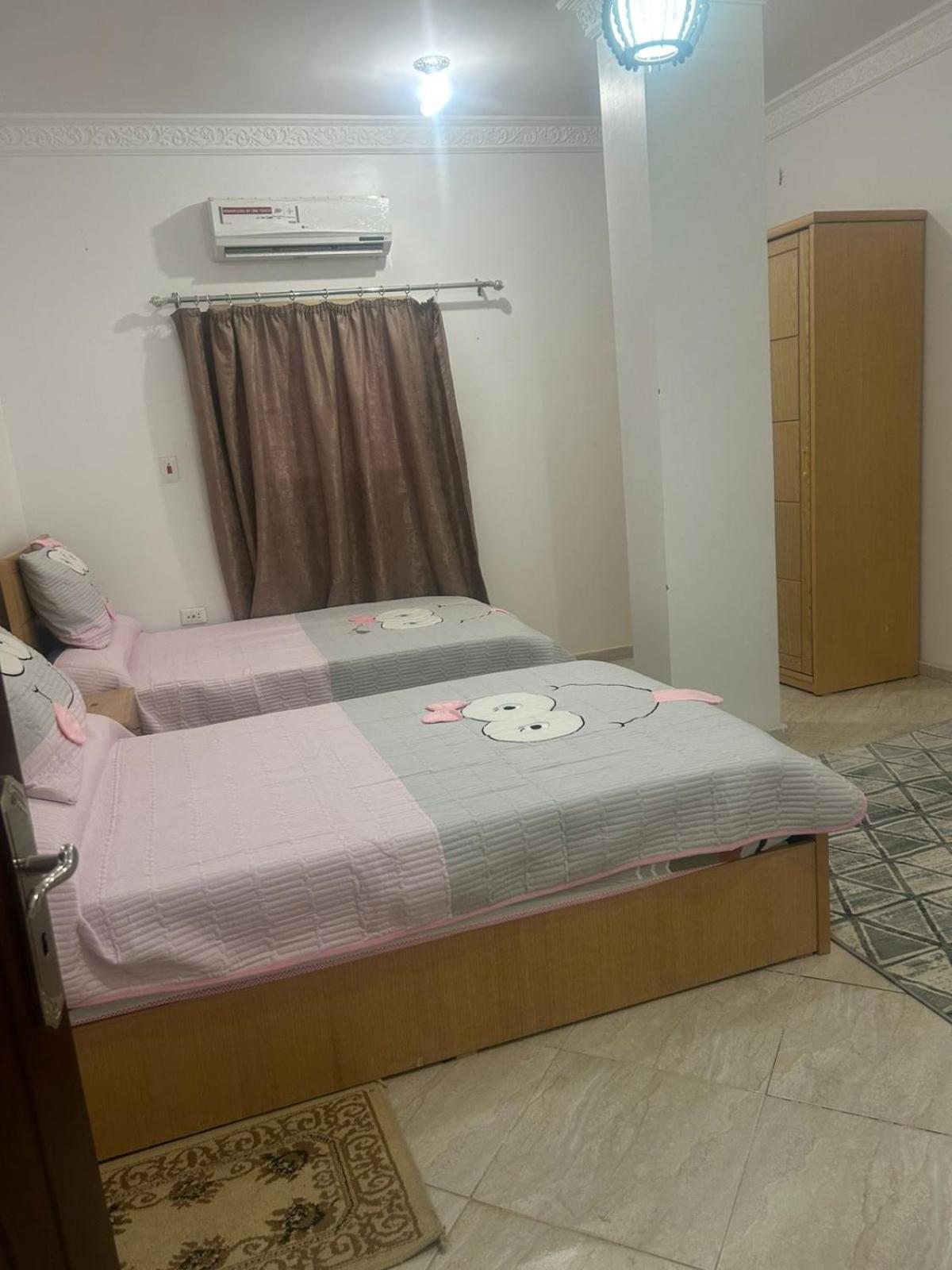 H&h Twin Apartment *
