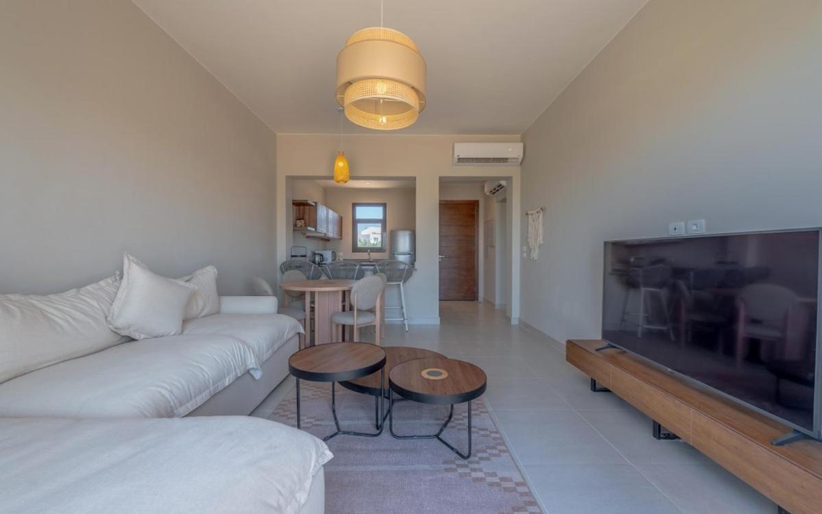 New 3br Townhouse In Cyan 2 El Gouna Pool And Lagoon *