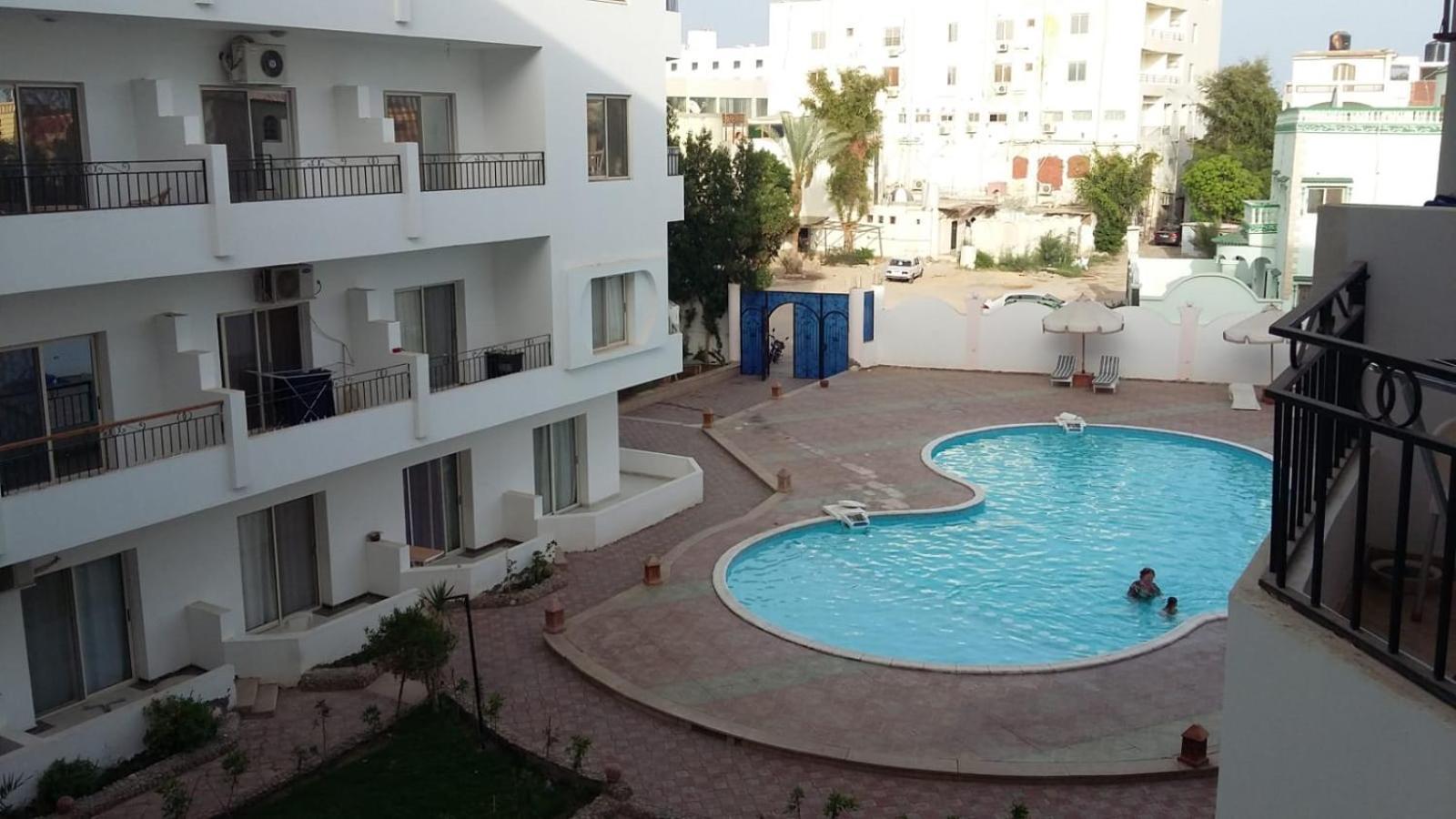 Almina - Come And Relax With Us In Style *