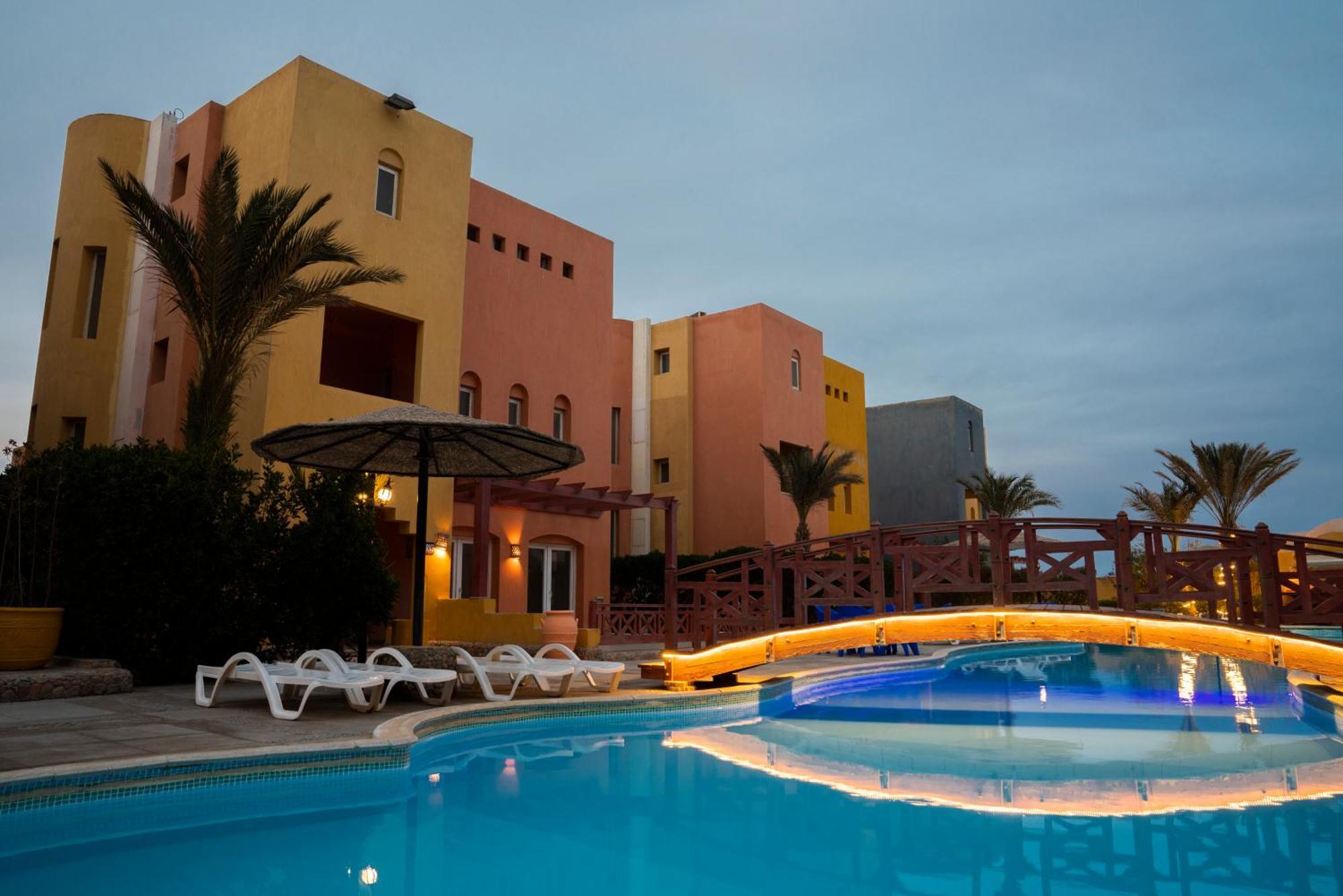Hotel Al Dora Boutique 4*
