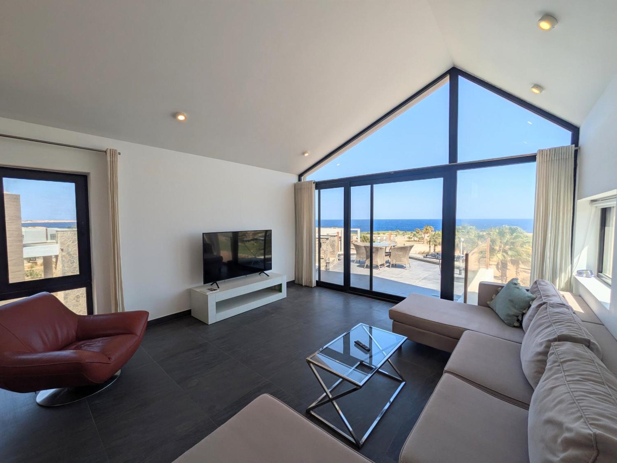 Villa Sea & Golf Views 2br With Free & Pool Access Hurghada