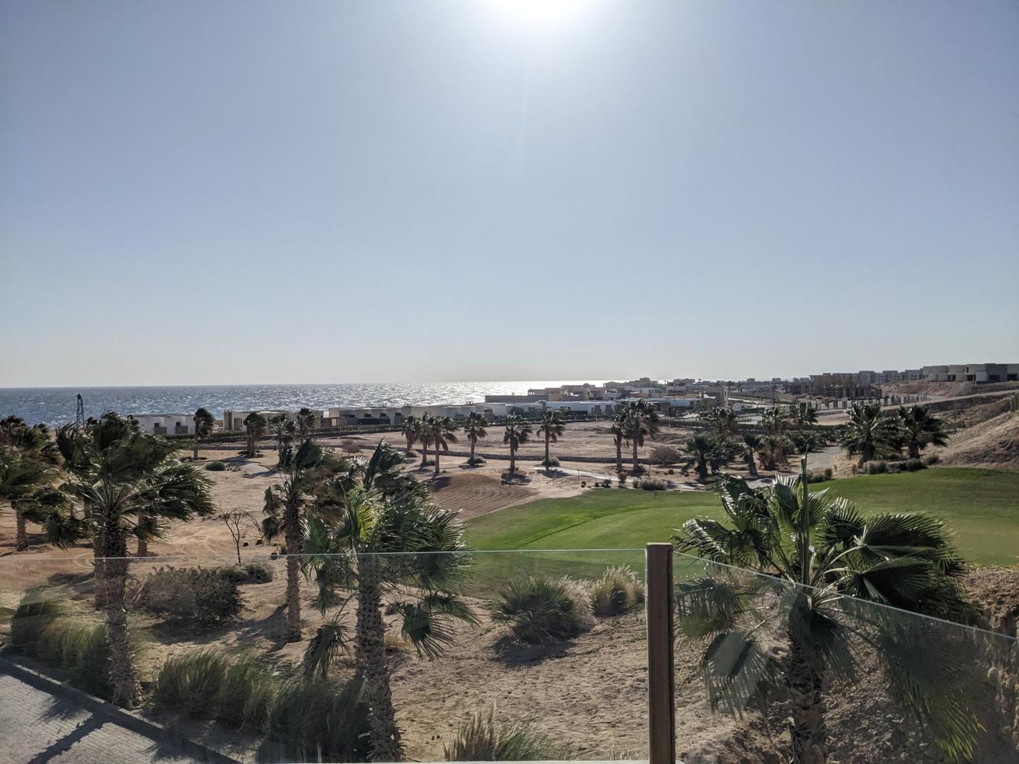Sea & Golf Views 2br With Free & Pool Access Villa *