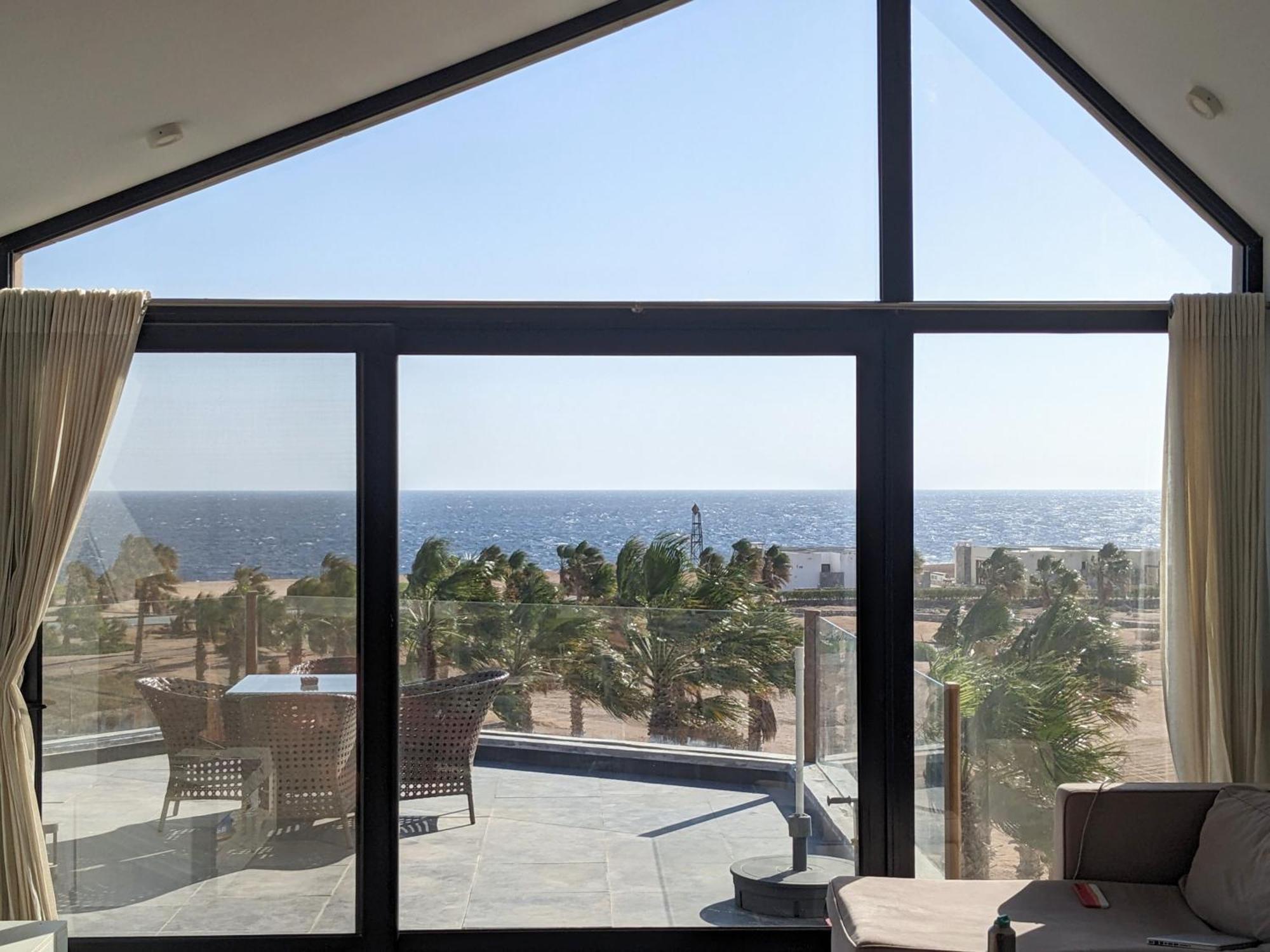Sea & Golf Views 2br With Free & Pool Access * Hurghada