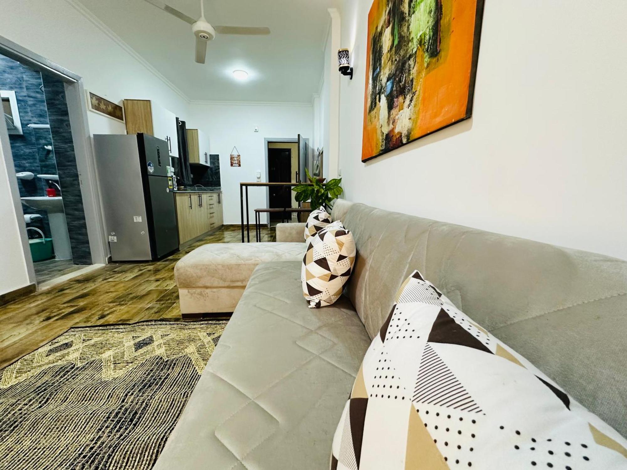 Cleopatra Style Center Apartment