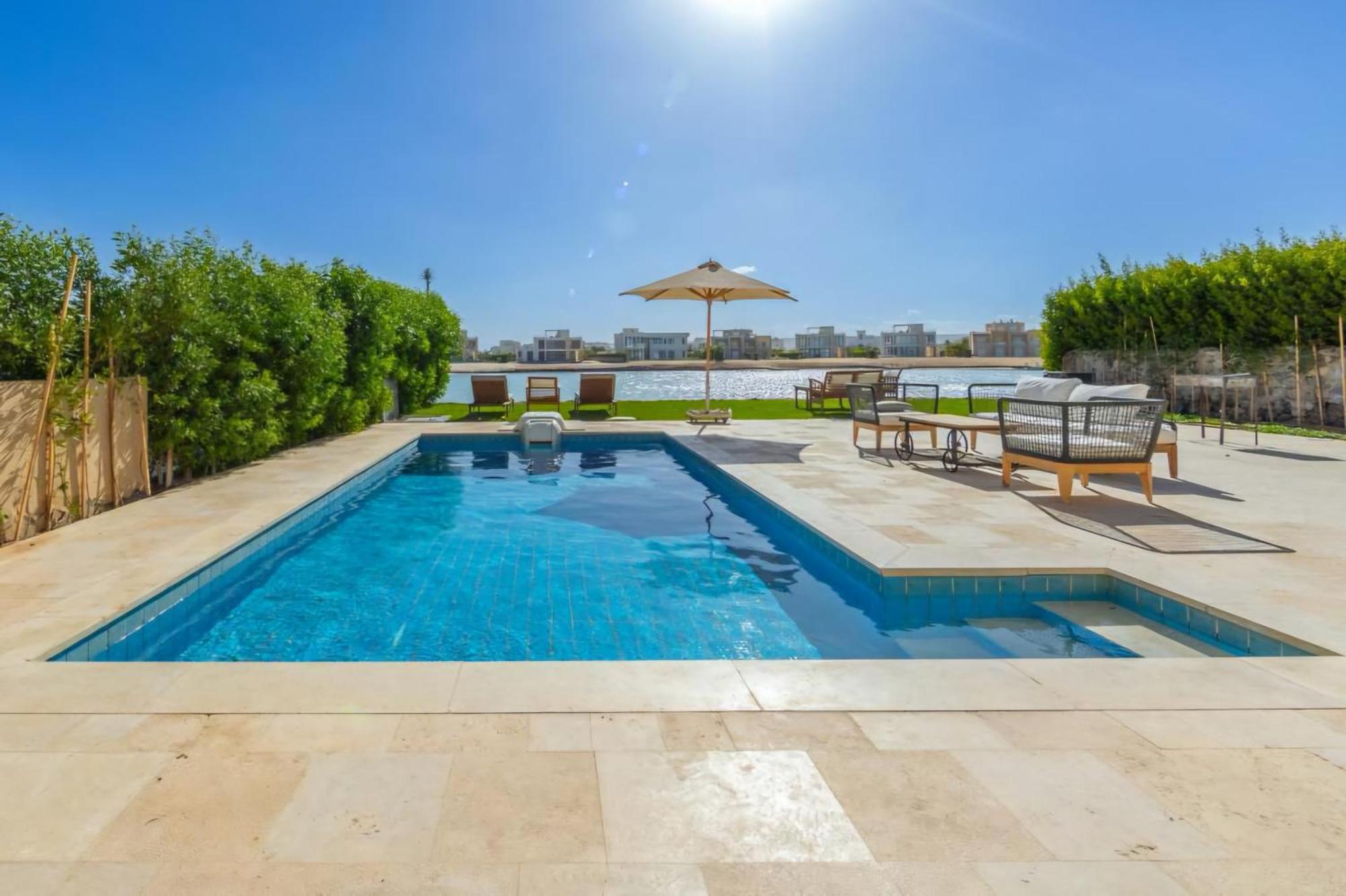 Modern Villa In Fanadir Marina El Gouna, 3Br Wnanny, Private Pool & Lagoon View Hurghada