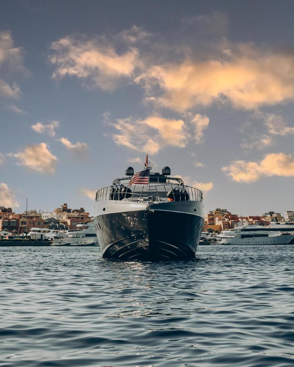 Botel Contesa Do *