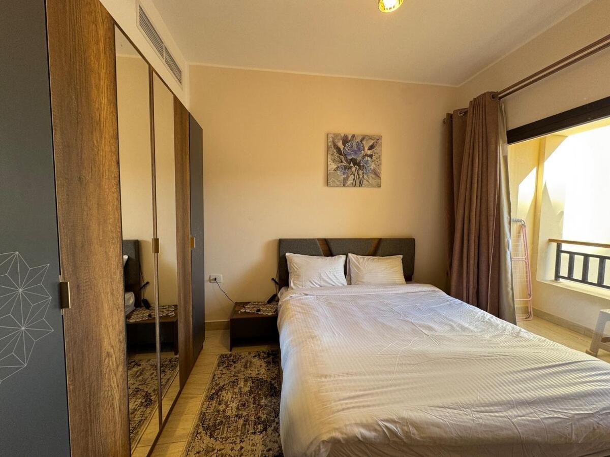 Apartment Sun & Fun Aldau Heights One Bedroom In *