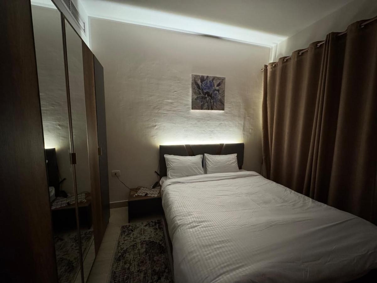 Sun & Fun Aldau Heights One Bedroom In Apartment